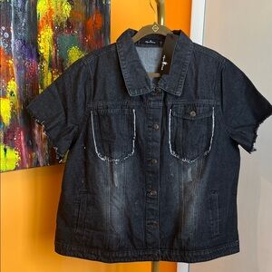 Unique Blue Denim Short Sleeve Distressed Shacket